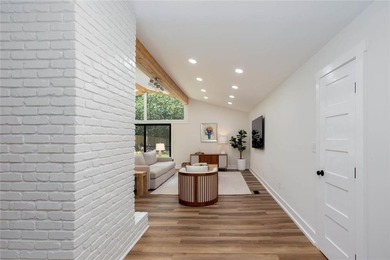 Completely renovated ranch with a fully finished basement in - photo 5