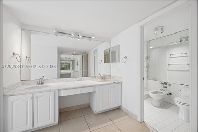 Experience the best of Key Biscayne living in this beautifully - photo 18