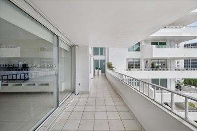 Experience the best of Key Biscayne living in this beautifully - photo 21