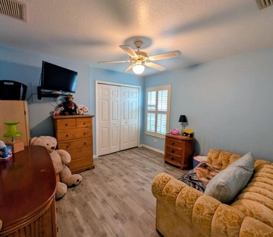 This freshly painted spacious pool home sits on a corner lot - photo 26