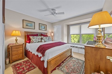 Welcome to 2 Andrews Way, a beautifully maintained retreat - photo 32