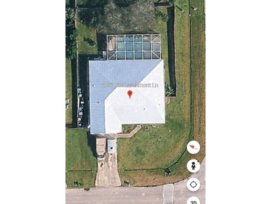 This freshly painted spacious pool home sits on a corner lot - photo 32