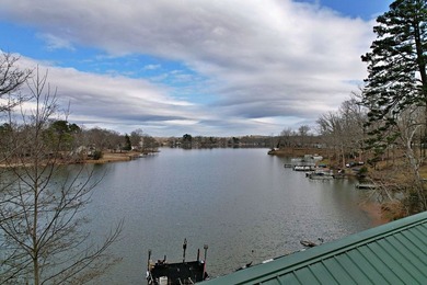 Enjoy lakefront living on Lake Secession with this 2-bedroom - photo 2