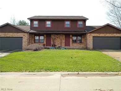 Looking for a new home! Side-by-side duplex at Meyers lake - photo 1