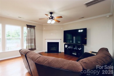 Come see your new home located in the great community of - photo 7