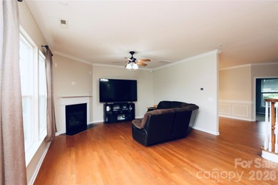 Come see your new home located in the great community of - photo 8