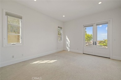 Experience the pinnacle of coastal luxury in the exclusive guard - photo 14