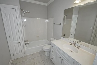 REDUCED: This is a fabulous home in an incredible neighborhood - photo 21