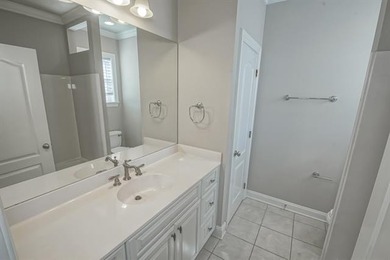 REDUCED: This is a fabulous home in an incredible neighborhood - photo 24
