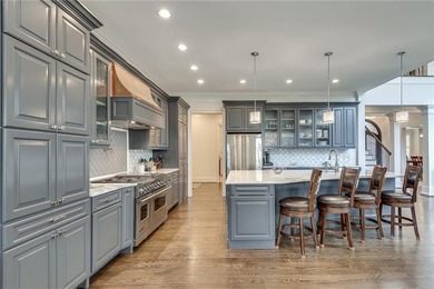Elegant, custom built estate home on nearly 2 acres acres in - photo 26