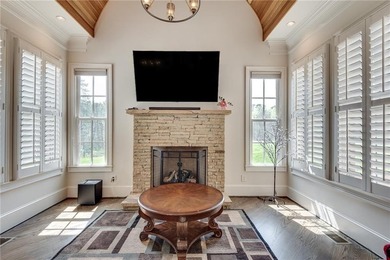 Elegant, custom built estate home on nearly 2 acres acres in - photo 31