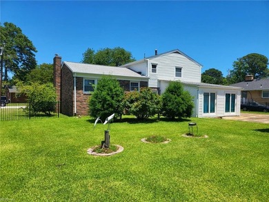 Priced at City Assessment! Big tri-level home with bigger - photo 31