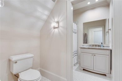 Elegant, custom built estate home on nearly 2 acres acres in - photo 45