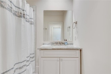 Elegant, custom built estate home on nearly 2 acres acres in - photo 46