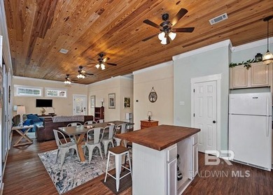 RARE ZERO-STAIR FORT MORGAN COTTAGE! Whether you're looking for - photo 5