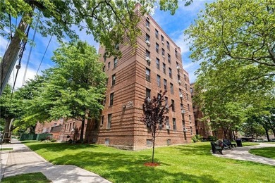 Sunny and spacious three-bedroom co-op located on the first - photo 3