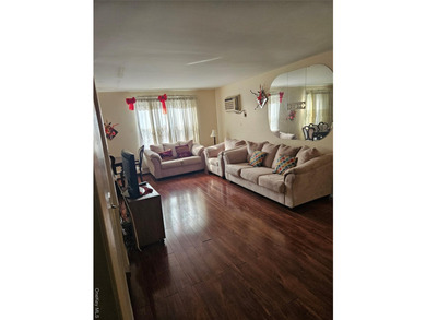 Nicely maintained 2 family home with wood floors. 1st floor has - photo 17