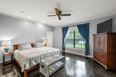 Gorgeous, move-in ready 2-bedroom, 2-bathroom home nestled near - photo 17