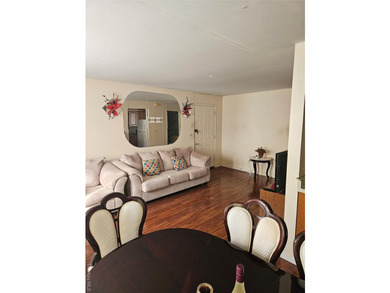 Nicely maintained 2 family home with wood floors. 1st floor has - photo 18