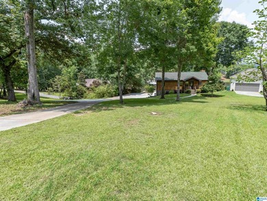 Great location, even better lake views! This move-in ready home - photo 21