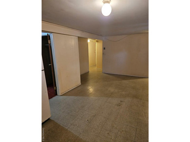 Nicely maintained 2 family home with wood floors. 1st floor has - photo 33