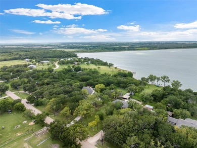 Gorgeous, move-in ready 2-bedroom, 2-bathroom home nestled near - photo 34
