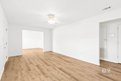 Enjoy the freedom of no HOA and the comfort of move-in-ready - photo 7
