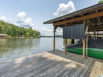 Great location, even better lake views! This move-in ready home - photo 47