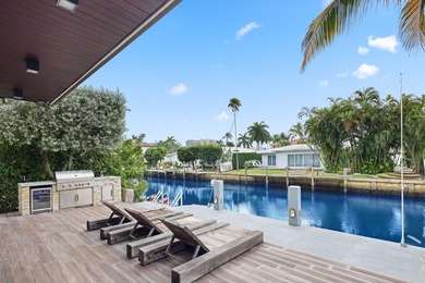 Stunning contemporary 5-bedroom + office waterfront residence - photo 54