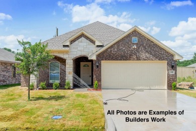 Attention Buyers! Builder will pay $5000 towards your closing - Lake Home For Sale in Gun Barrel City, Texas