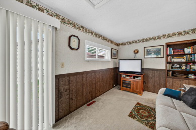 EXPERIENCE ELEVATED LAKESIDE LIVING ON EAGLE LAKE! - photo 21