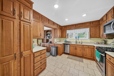 EXPERIENCE ELEVATED LAKESIDE LIVING ON EAGLE LAKE! - photo 15