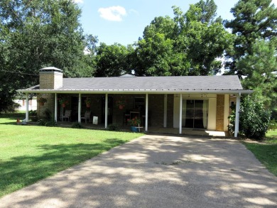 Lake Home Sale Pending in Frankston, Texas