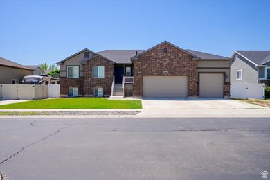 Great Salt Lake Home For Sale in Hooper Utah