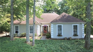 Welcome home to this beautifully maintained residence featuring - photo 2