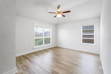 Welcome to this beautifully designed 4-bedroom, 3-bath brick - photo 7