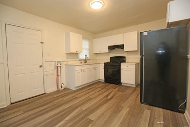 Two duplexes on one parcel offering a fantastic investment - photo 17