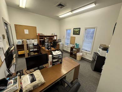 FOR SALE OR LEASE. Fantastic opportunity to own this 8,304 - photo 17