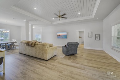 Welcome to this beautifully designed 4-bedroom, 3-bath brick - photo 10