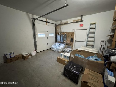 FOR SALE OR LEASE. Fantastic opportunity to own this 8,304 - photo 20