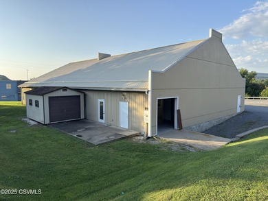 FOR SALE OR LEASE. Fantastic opportunity to own this 8,304 - photo 33