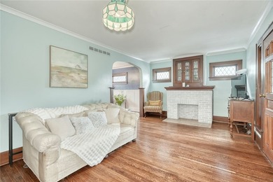 Welcome home to this beautifully maintained colonial! Fun and - photo 5