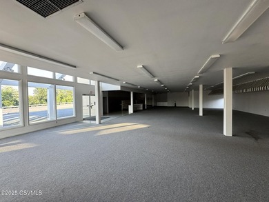 FOR SALE OR LEASE. Fantastic opportunity to own this 8,304 - photo 37