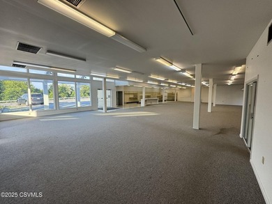 FOR SALE OR LEASE. Fantastic opportunity to own this 8,304 - photo 39