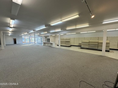 FOR SALE OR LEASE. Fantastic opportunity to own this 8,304 - photo 41