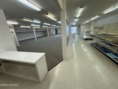 FOR SALE OR LEASE. Fantastic opportunity to own this 8,304 - photo 44