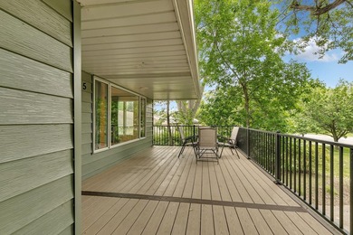 This 4-bedroom, 3-bath Mississippi Riverfront home is certain to - photo 2