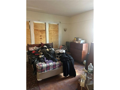 Charming semi-attached home in the heart of East Flatbush - photo 4