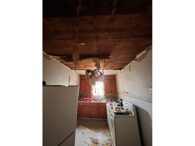 Opportunity is knocking! This unique property offers endless - photo 5
