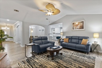 Perfectly positioned in Miramar Beach, this beautifully updated - photo 5
